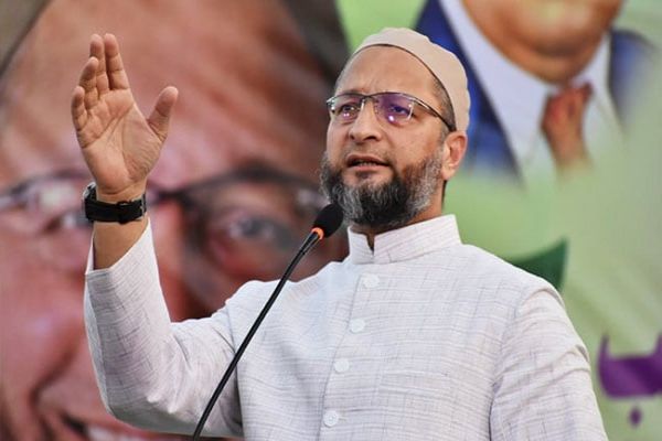 'Take Money From Congress, Vote For Me': Asaduddin Owaisi On Local Polls: Report 'Take Money From Congress, Vote For Me': Asaduddin Owaisi On Local Polls: Report