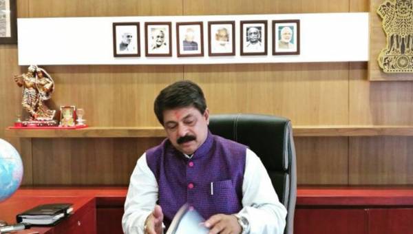 'Constitution draft prepared by a Brahmin': Gujarat speaker 'Constitution draft prepared by a Brahmin': Gujarat speaker