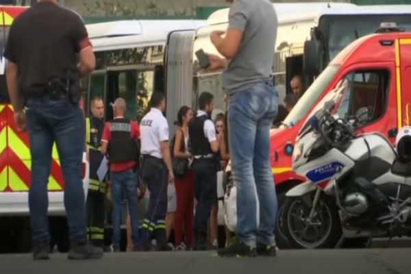 1 dead, 9 wounded in France after suspected knife attack News Image