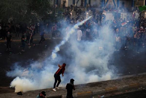 11 Killed As Anti-Government Protests Turn Violent In Iraq News Image