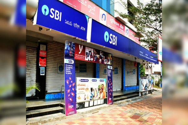 25 crore workers set to join bank, transport strike today 25 crore workers set to join bank, transport strike today