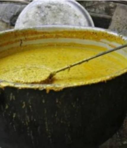 3-year-old dies after falling into mid-day meal container in UP 3-year-old dies after falling into mid-day meal container in UP