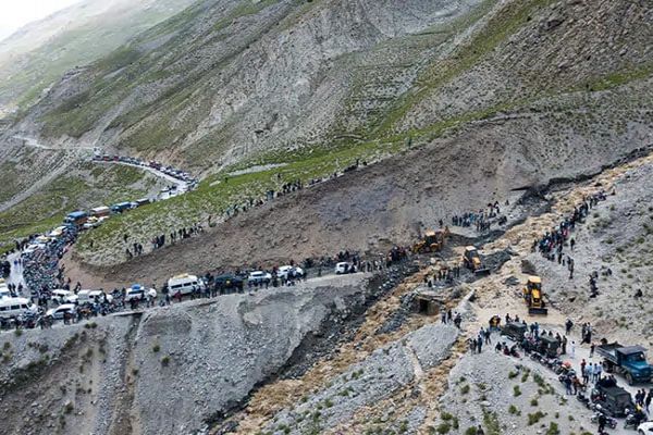 41 Trekkers, Stranded Due To Overflowing River In Ladakh, Rescued News Image
