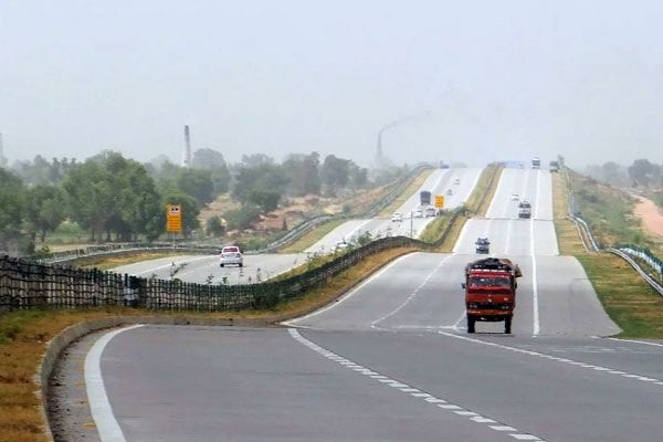 50 People Charged For Assaulting Officials At Noida's Jewar Airport Site 50 People Charged For Assaulting Officials At Noida's Jewar Airport Site