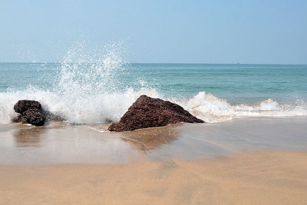 75-Year-Old Norwegian Tourist Drowns In Sea Off Goa's Morjim Beach News Image
