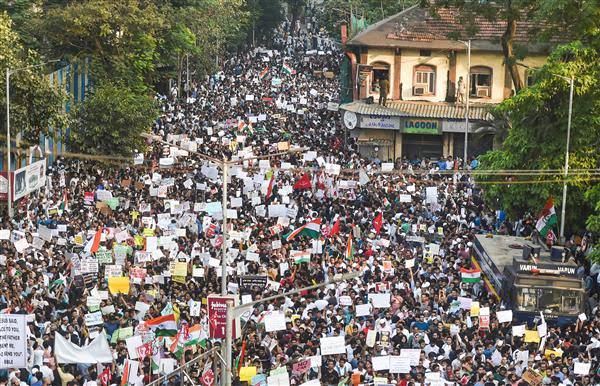 8 die in 2 days as anti-CAA protests rage across country 8 die in 2 days as anti-CAA protests rage across country