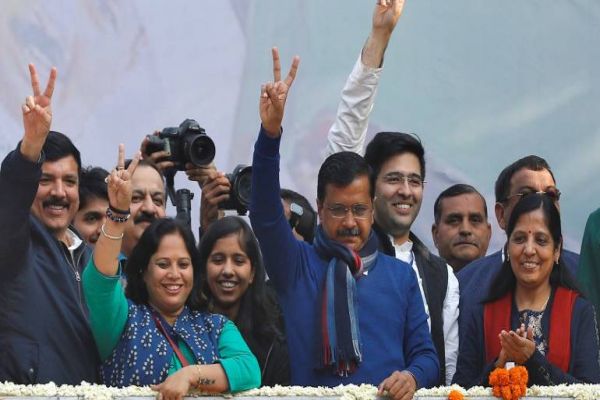 AAP MLAs to meet at Kejriwal's residence today to elect Legislative Party leader AAP MLAs to meet at Kejriwal's residence today to elect Legislative Party leader