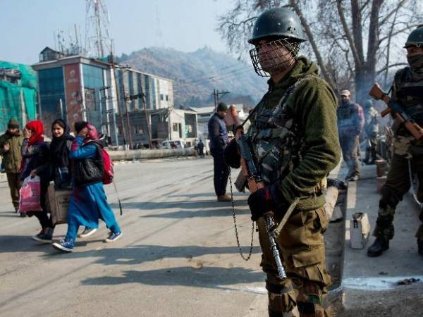Ahead of Republic Day, Security Beefed up in J&K; Alert Sounded Ahead of Republic Day, Security Beefed up in J&K; Alert Sounded