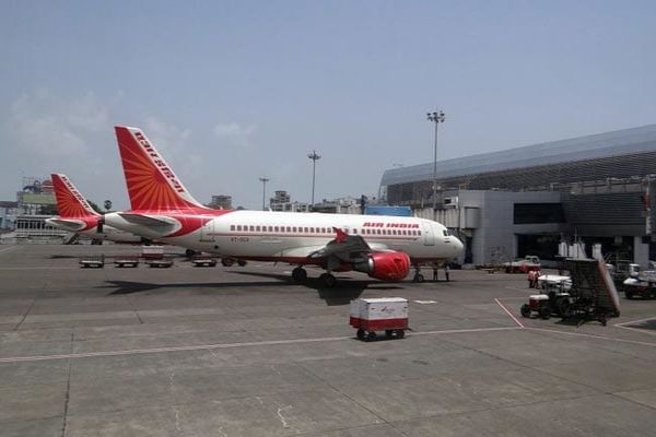 Air India Pilot Allegedly Forced To Remove Turban At Spain Airport News Image