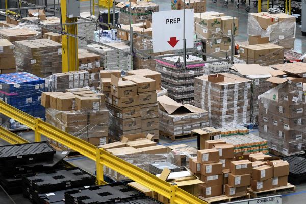 Amazon adds warehouse network closer to cities to speed up same-day delivery Amazon adds warehouse network closer to cities to speed up same-day delivery