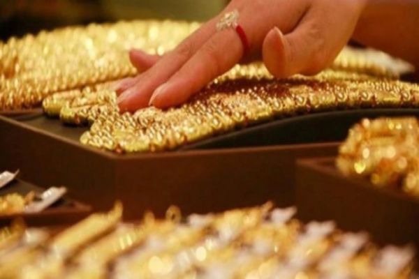 As gold prices go up, goldsmiths take a hit News Image