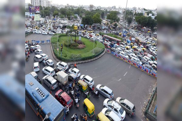 At 450 per 1,000 people, Gujarat has highest vehicle ownership rate At 450 per 1,000 people, Gujarat has highest vehicle ownership rate