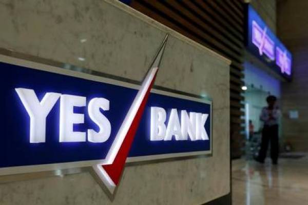 Bailout buzz, RBI supersedes Yes Bank board, caps withdrawals at Rs 50,000 Bailout buzz, RBI supersedes Yes Bank board, caps withdrawals at Rs 50,000