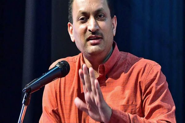 BJP leadership 'upset' with Anantkumar Hegde, asks him to take 'remedial' measures BJP leadership 'upset' with Anantkumar Hegde, asks him to take 'remedial' measures