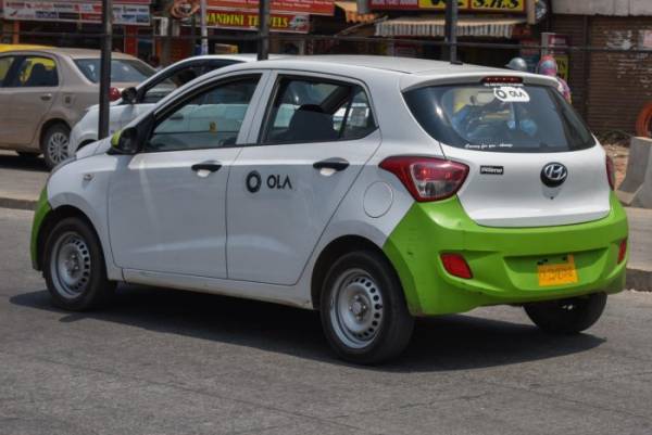 Cabbie misbehaves with woman, Ola asks her to dial 100 Cabbie misbehaves with woman, Ola asks her to dial 100