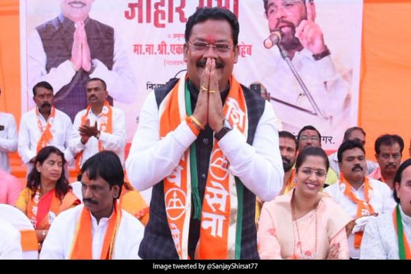 Case Against Sena MLA, Deputy Mayor For Assaulting Party Worker Case Against Sena MLA, Deputy Mayor For Assaulting Party Worker