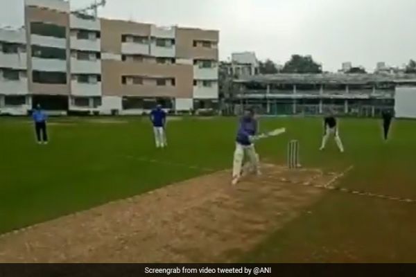 Chief Justice Bobde Top Scorer In Nagpur Cricket Match, But Rivals Win Chief Justice Bobde Top Scorer In Nagpur Cricket Match, But Rivals Win