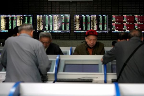 China's tech stocks valuations soar as foreign investors pile in China's tech stocks valuations soar as foreign investors pile in