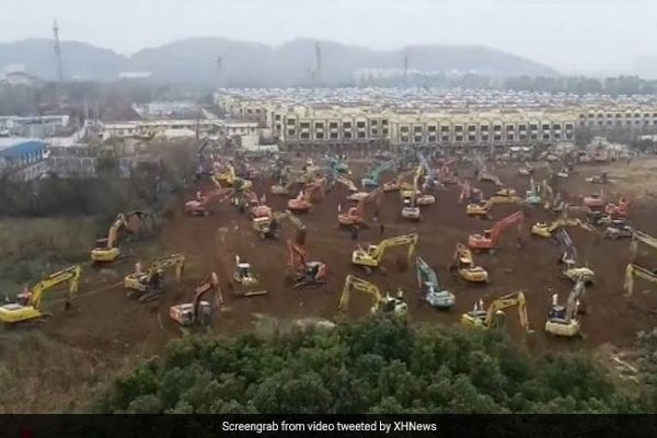 China Rushes To Build New Hospital Within 10 Days As Coronavirus Kills 26 China Rushes To Build New Hospital Within 10 Days As Coronavirus Kills 26