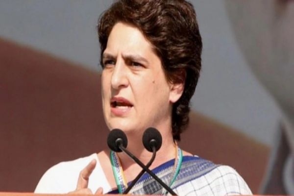 Complaint filed in NHRC regarding manhandling of Priyanka Gandhi in Lucknow Complaint filed in NHRC regarding manhandling of Priyanka Gandhi in Lucknow