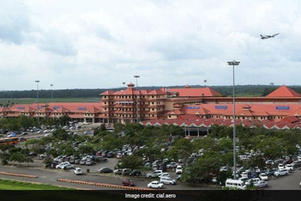 Coronavirus Patient Boards Kochi-Dubai Flight, 20 Passengers Offloaded Coronavirus Patient Boards Kochi-Dubai Flight, 20 Passengers Offloaded