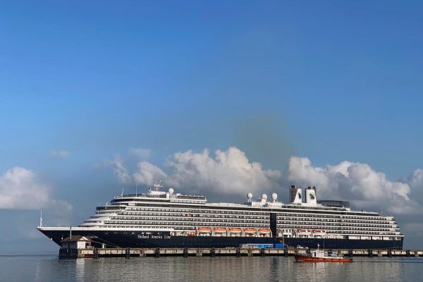 Cruise firm seeks new virus test for passenger from ship in Cambodia Cruise firm seeks new virus test for passenger from ship in Cambodia