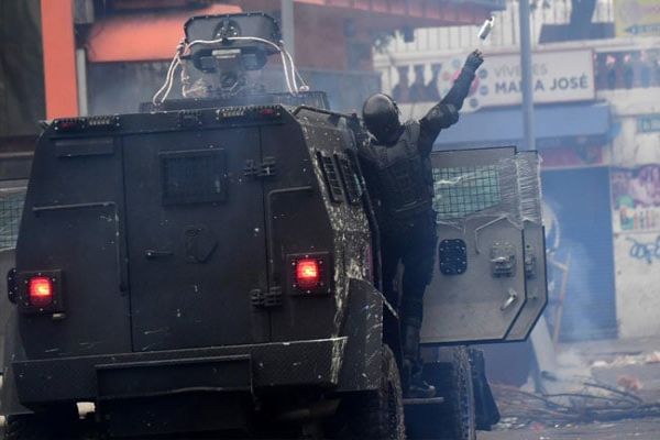 Curfew In Ecuadorean Capital Quito After Violent Anti-Austerity Protests News Image