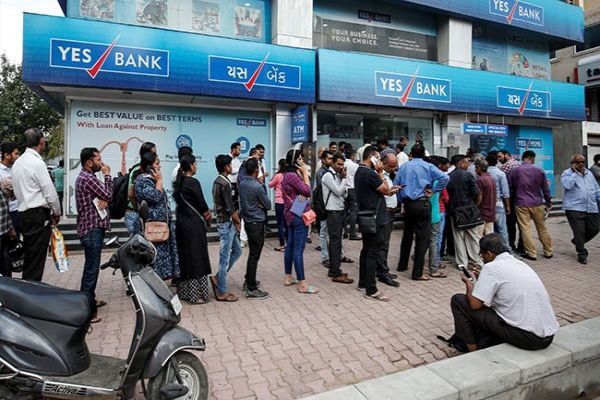 Customers Can Now Use IMPS, NEFT To Pay Dues, Says Yes Bank Customers Can Now Use IMPS, NEFT To Pay Dues, Says Yes Bank
