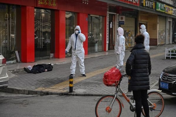 Dead Man Found On An Empty Street In China's Wuhan Amid Virus Outbreak Dead Man Found On An Empty Street In China's Wuhan Amid Virus Outbreak