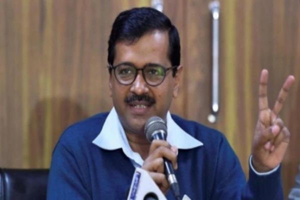 Delhi's Safai Karamcharis Union head joins AAP ahead of polls Delhi's Safai Karamcharis Union head joins AAP ahead of polls
