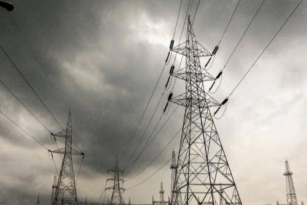 Delhi: Winter power demand peaks to all-time high Delhi: Winter power demand peaks to all-time high