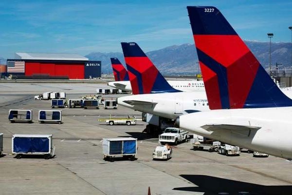 Delta Airlines Fined $50,000 For Telling Muslim Passengers To Get Off Plane Delta Airlines Fined $50,000 For Telling Muslim Passengers To Get Off Plane
