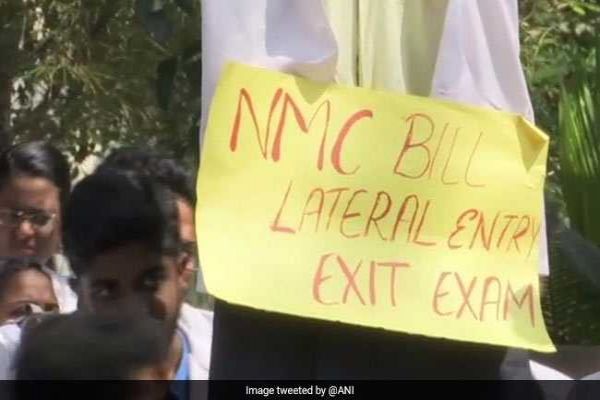Doctors' Protest Against National Medical Commission Bill Today News Image