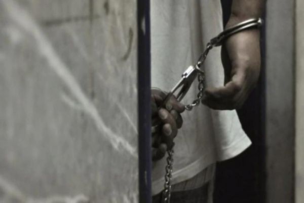 Drug peddler who sold opium to kids living in Mumbai slums arrested News Image
