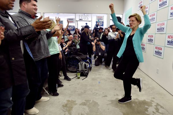 Elizabeth Warren reverses her position on super PAC support as she seeks comeback Elizabeth Warren reverses her position on super PAC support as she seeks comeback