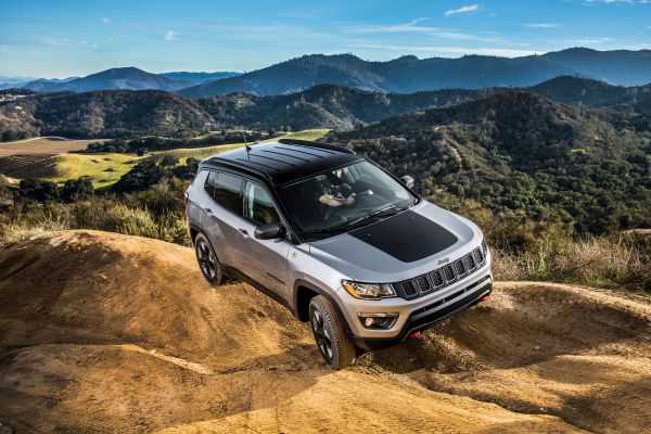 Fiat Chrysler showcases new hybrid electric Jeeps at CES this week Fiat Chrysler showcases new hybrid electric Jeeps at CES this week
