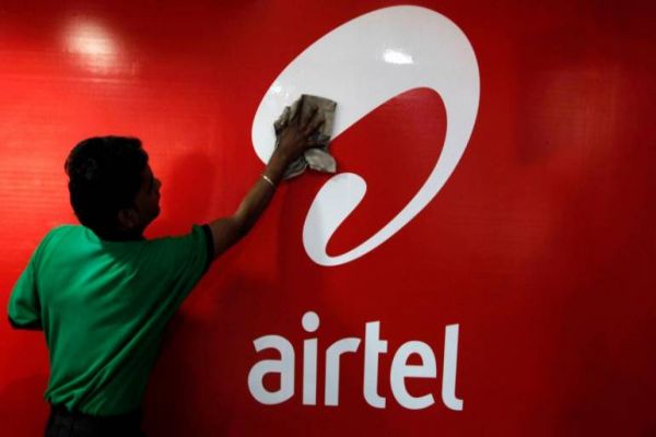 Fitch Ratings takes Bharti Airtel off 'watch negative'; affirms BBB- rating Fitch Ratings takes Bharti Airtel off 'watch negative'; affirms BBB- rating
