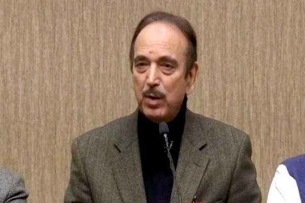 Ghulam Nabi Azad, Ambika Soni To Attend J&K Congress Meet On Thursday Ghulam Nabi Azad, Ambika Soni To Attend J&K Congress Meet On Thursday