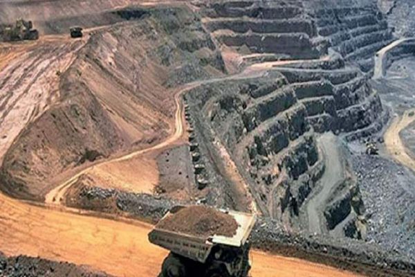 Goa's debt zooms to Rs 19,000 crore due to mining ban: GMOEA Goa's debt zooms to Rs 19,000 crore due to mining ban: GMOEA
