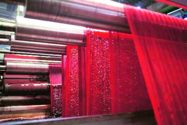 Government to promote Surat as textile machinery hub Government to promote Surat as textile machinery hub