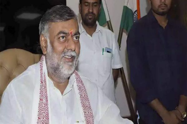 Govt to reward travellers visiting 15 tourist spots a year: Minister Govt to reward travellers visiting 15 tourist spots a year: Minister