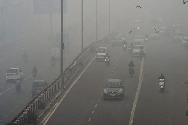 Green Panel Summons Officials Of Delhi Government, Centre Over Pollution News Image