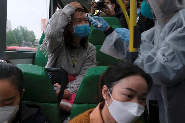 Hong Kong records first virus death, Macau shuts casinos Hong Kong records first virus death, Macau shuts casinos