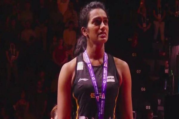 Sindhu dedicates World Championships medal to mother on her birthday Sindhu dedicates World Championships medal to mother on her birthday