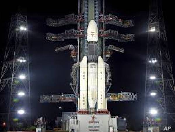 India set for fresh Moon launch attempt India set for fresh Moon launch attempt