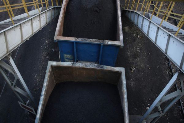 India to overtake China as largest importer of coking coal: Fitch Solutions News Image