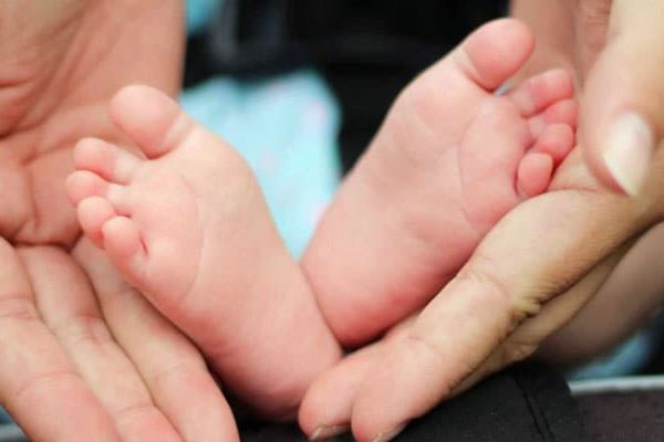 Infant Found Inside Dustbin In South Mumbai Infant Found Inside Dustbin In South Mumbai
