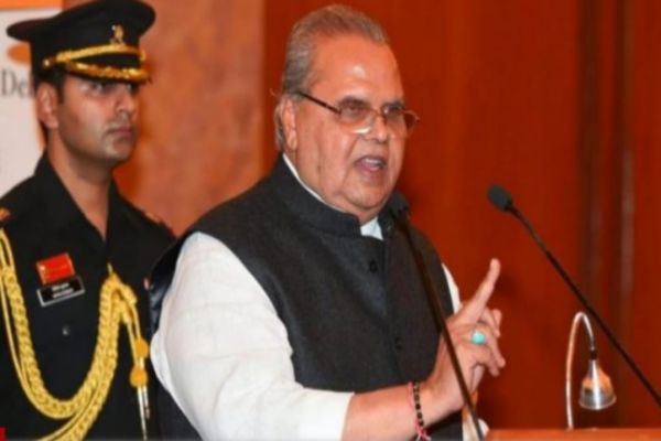J&K Governor defends communication blackout, says no killing in last 10 days J&K Governor defends communication blackout, says no killing in last 10 days