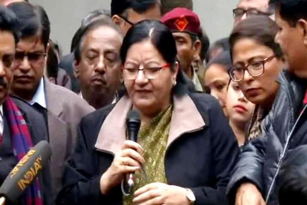 Jamia Vice Chancellor Confronted By Angry Students Over Police Crackdown Jamia Vice Chancellor Confronted By Angry Students Over Police Crackdown