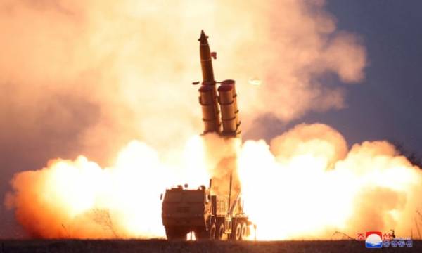 Japan's public broadcaster mistakenly reports N Korea missile launch Japan's public broadcaster mistakenly reports N Korea missile launch